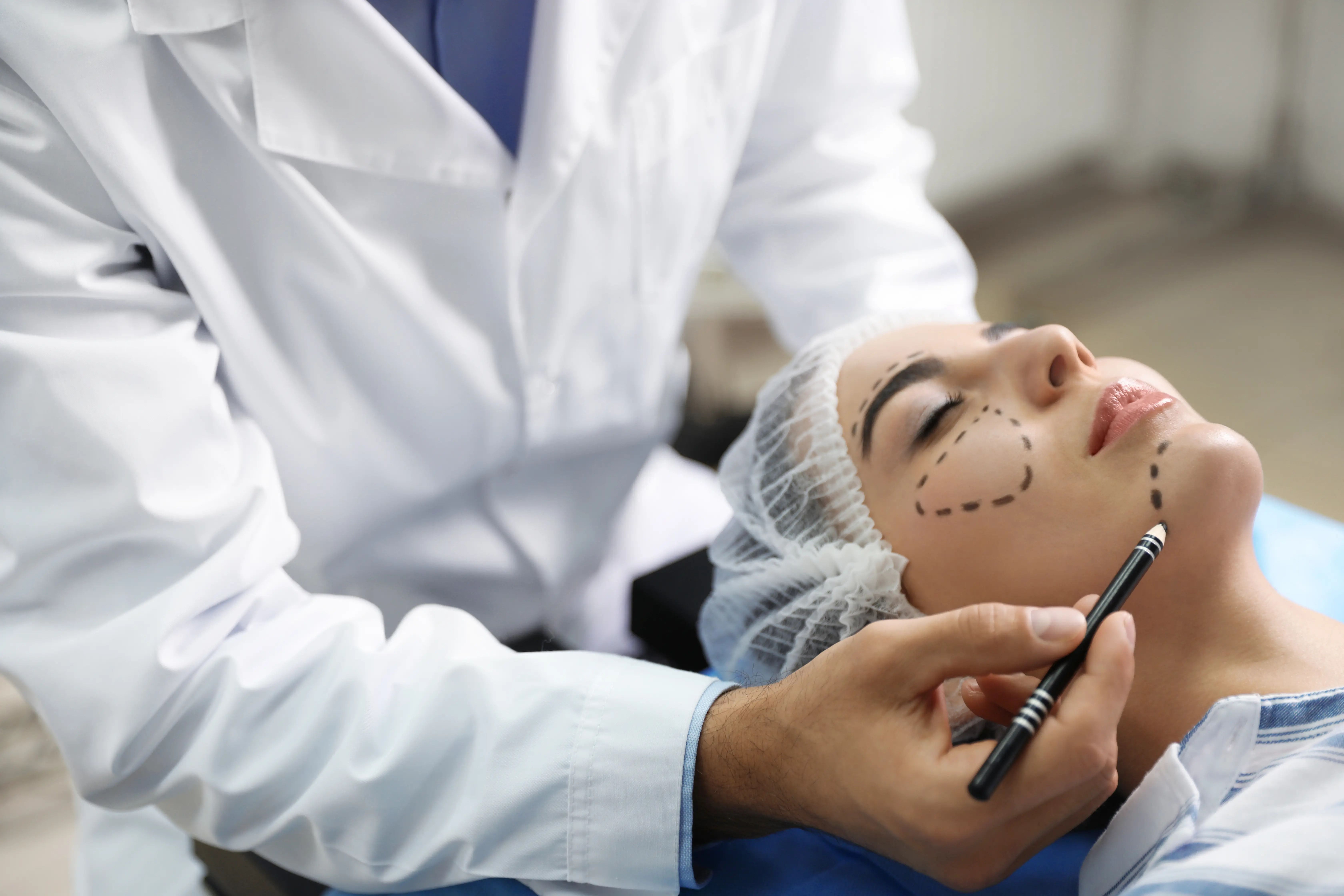 Why Confidentiality Is Central to Trust at Any Plastic Surgery Clinic in Islamabad
